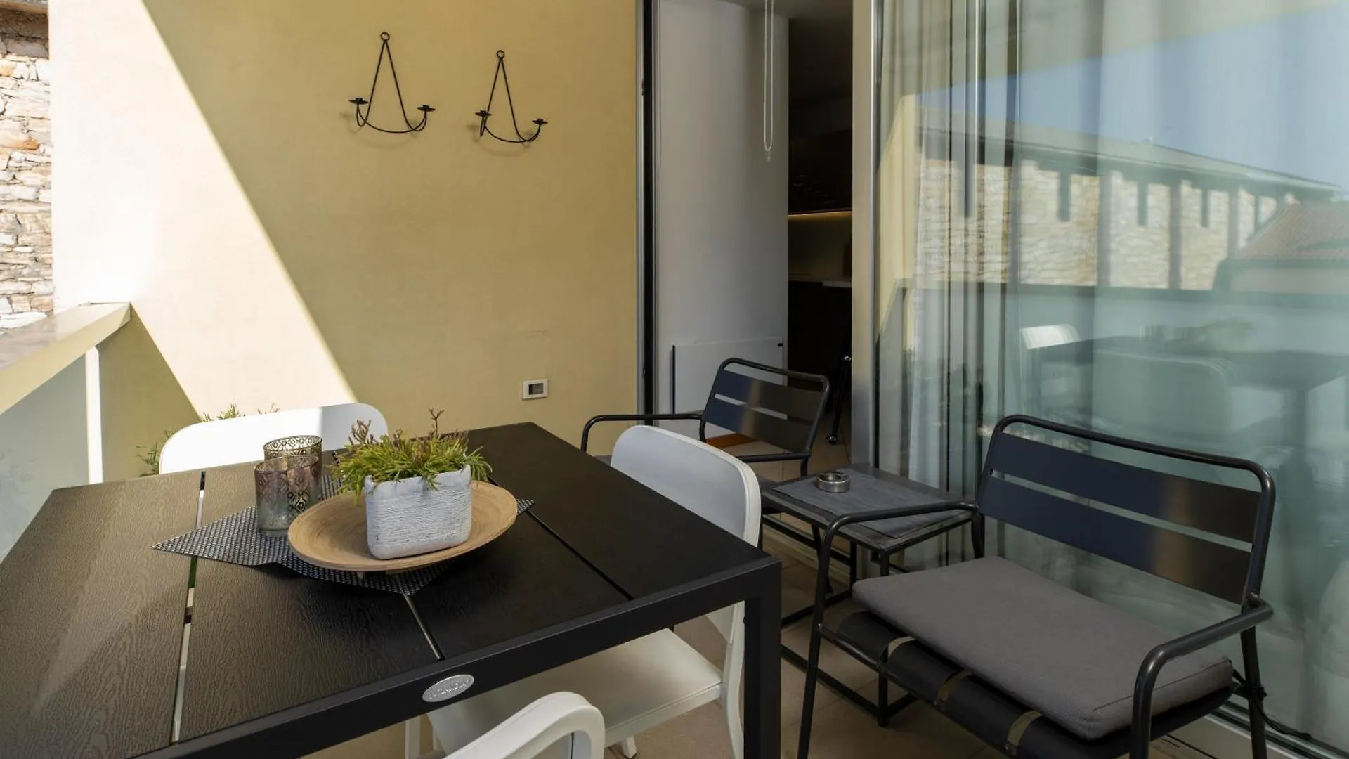 Apartments Casa Emonia Novigrad Istria